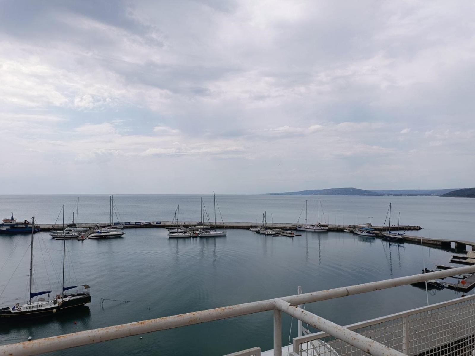 Lotos Hotel Balchik Exterior foto